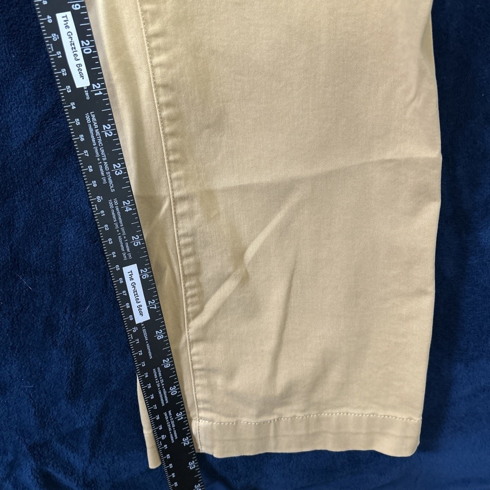 Ll Bean Mens Chino Pants Size 42W X 34 Khaki Standard Fit Straight Leg Lycra - Picture 7 of 15